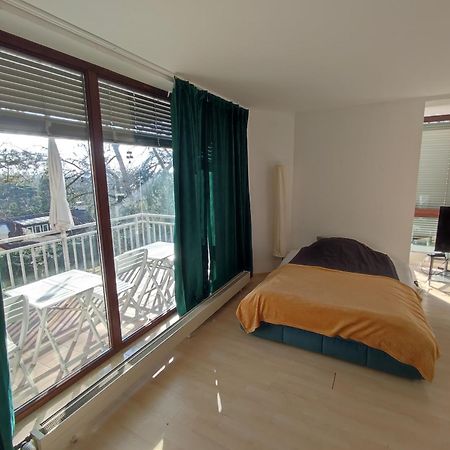 ויסבאדן Workation Nature View Mit Balkon, Indoor Pool, Kueche Tiefgarage Auf Anfrage מראה חיצוני תמונה
